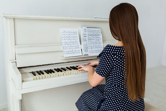 Can Posture Affect Your Piano Playing?
